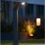 Borne extérieure LED intégrée 1040 Lumen gris CALI