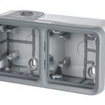 Cadre saillie double étanche Plexo, LEGRAND